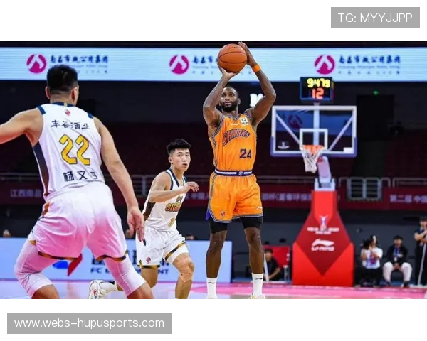 浙江广厦外援塔克适配性佳，球队阵容深度升级